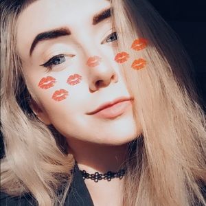 Meet your Posher, Sierra